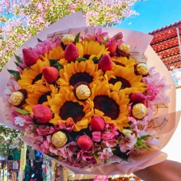 GIRASOLES FRESAS Y CHOCOLATES
